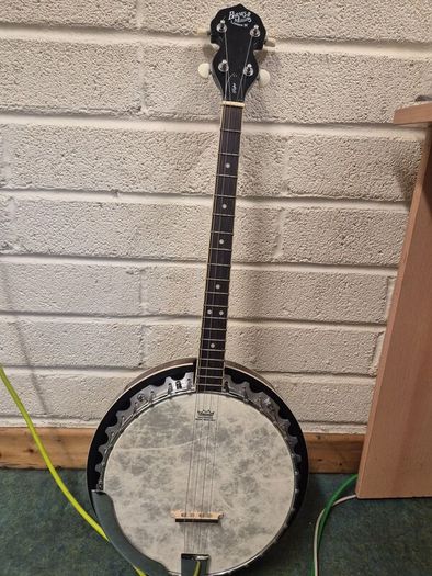 Banjo 4 string