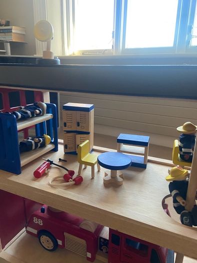 toy fire station. Fire truck and figures