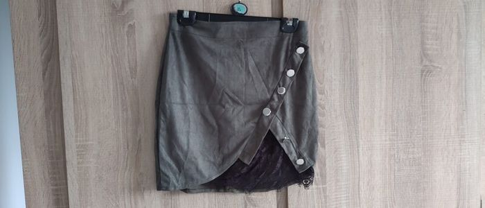 mini skirt bottle green suede look with lace size small UK 8