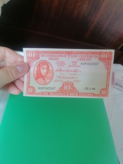 1966 Ireland Ten Shillings Banknote