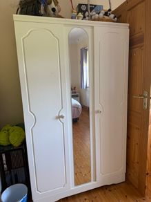 Standalone Wardrobe & 2 Bedside Lockers