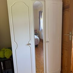 Standalone Wardrobe & 2 Bedside Lockers