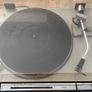 JVC Turntable Image 2
