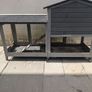 Guinea pig/rabbit hutch Image 3