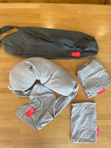BBGHugMe nursing pillow with spare cover