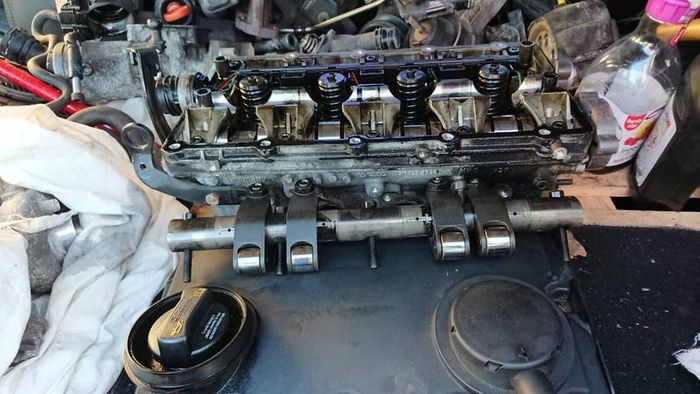 Audi a4 b7 a6 c6 2.0tdi BRE BLB BRD engine head injectors camshafts rockers wiring loom all parts breaking no swaps free