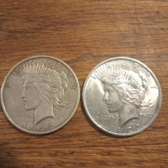 Coins ..peace dollars x2