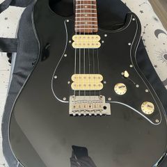 Jet guitars JET JS-400 BKR H Strat