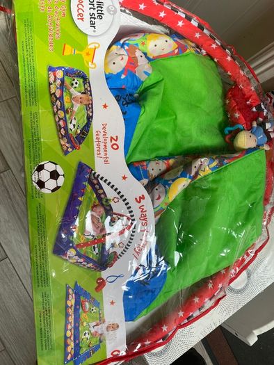 Little sports play mat