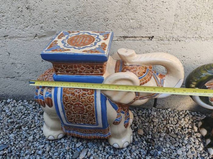 Elephant plant holder