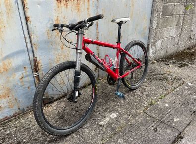 Cannondale F2 Hardtail Mountain Bike - Medium
