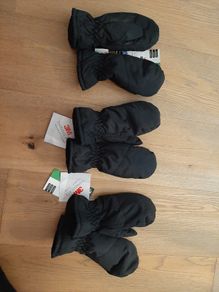 3 pairs of Ski Mittens - Junior