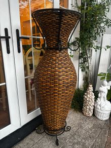Large wicker plant pot