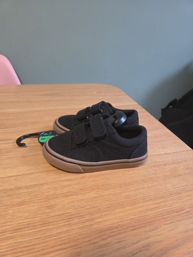 kids shoes