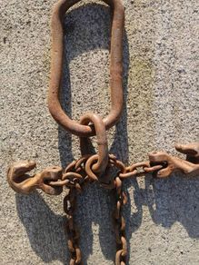Price Drop ! 16ft lifting chain with top hooks