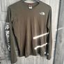 The North Face Top - XL Boys Image 5