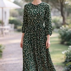 Ladies Long Dress: Size 8-10 / 10-12