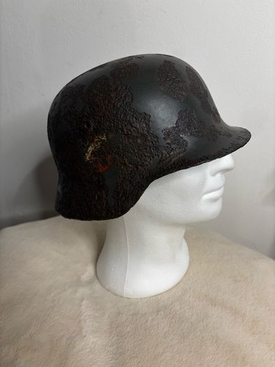 German WW2 M35 Helmet