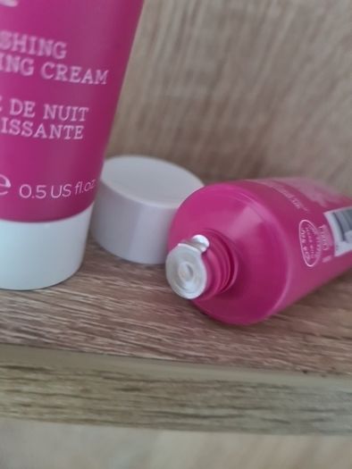 Elemis Superfood Midnight Facial 15ml. 10e each 3 for 28e