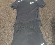 Grey Nike miler set