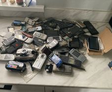 phones lot