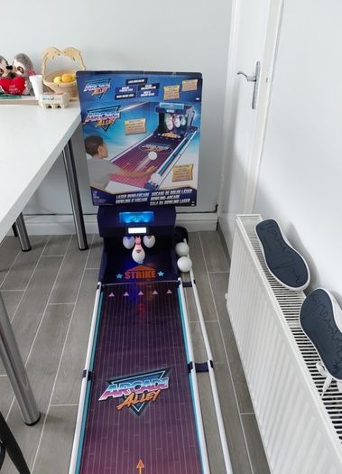Bowling alley