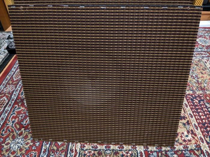 Tweed style grille and baffle