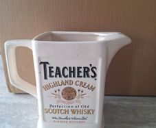 Teachers pub Jug