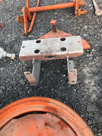 allis chalmers tractor wide front axle and bits