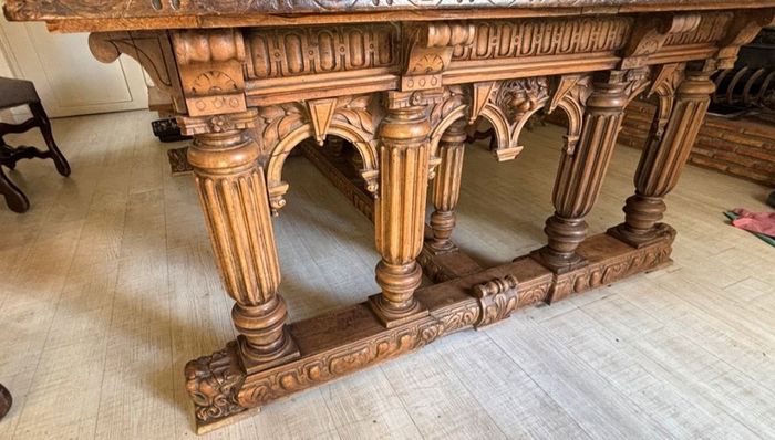 Antique Italian 16th Century Renaissance  Dining Table  Aone of a kind Beautiful Oak and Walnut