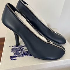 Burberry Navy Leather Baby Zip Heels Size 8
