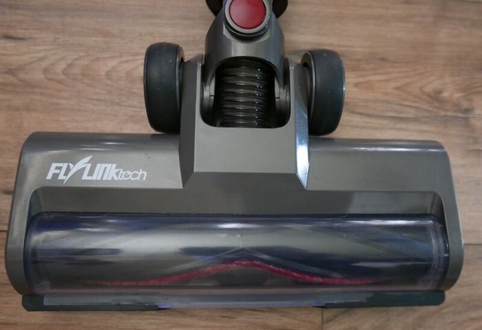 Dyson V7 Motorhead Stick Vacuum Cleaner (works well)