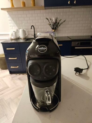 Small Kitchen Coffee Machine LavAzza