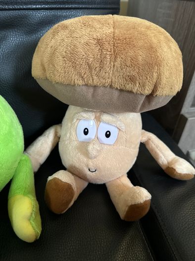 Vegetable & Fruits soft toys in perfect condition!