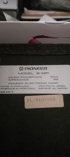 Puoneer S-X21 Bookshelf speakers