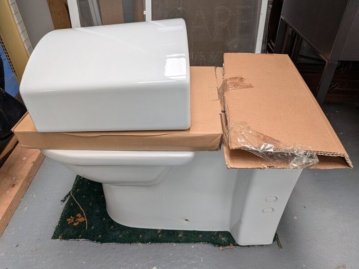 Fully Back to Wall Toilet & Fittings + Seat