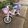 Girls bike with stabilisers Image 5