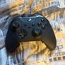 xbox series s with accessoried Image 6