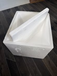 Styrofoam cooler box