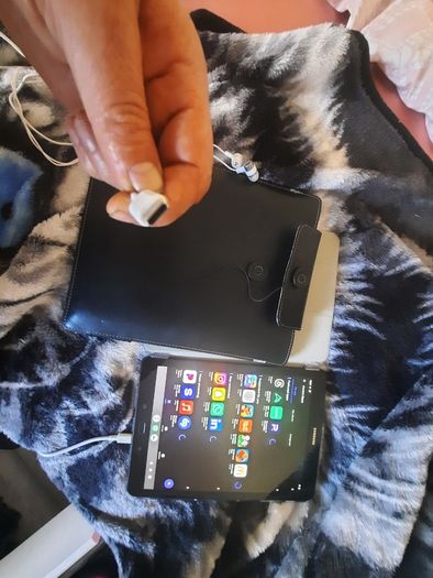 SAMSUNG  android 12 phablet