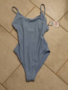 Bnwt Size 34 was 8euro