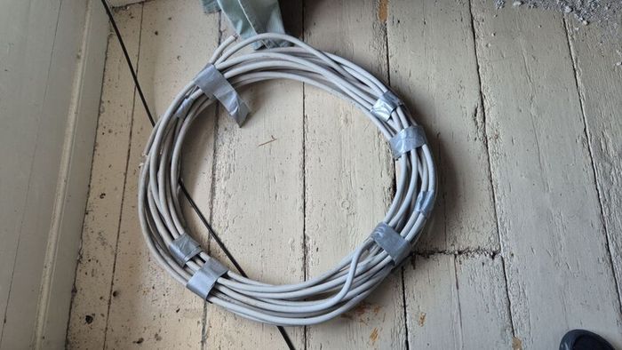 power cable