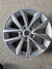 Kia Sorrento 17in Alloy wheel 2014-2018