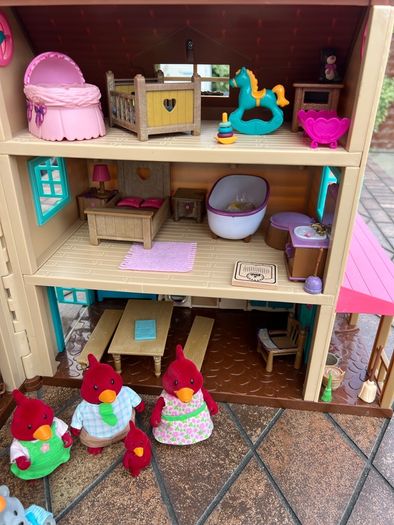 Li'l Woodzeez Large Cottage Playhouse
