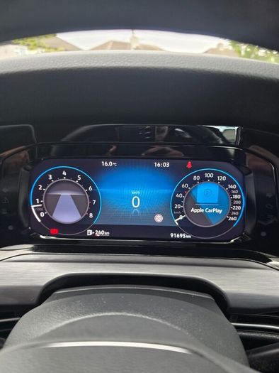 Volkswagen Golf 2021