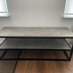 tv bench