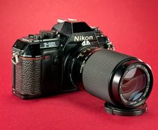 Nikon F301 and Carl Zeiss 80-200 MC Macro lens