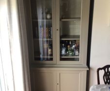 Dresser for Sale - Solid Wood - not IKEA or Flatpack