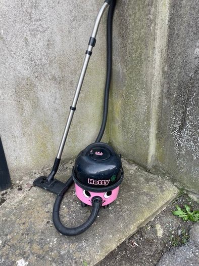 Numatic Hetty vacuum cleaner 1200 W /1000 W
