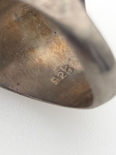 Vintage 925 Sterling Silver & Amerhyst Ring